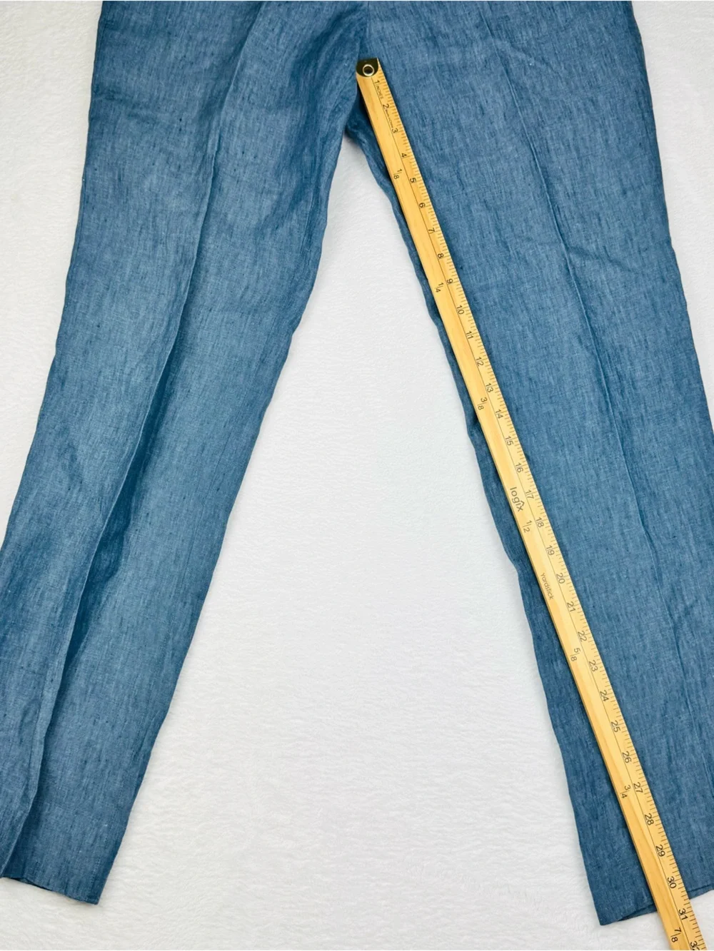 Banana Republic Slim Fit trousers. Size 31x32. 100% Linen.